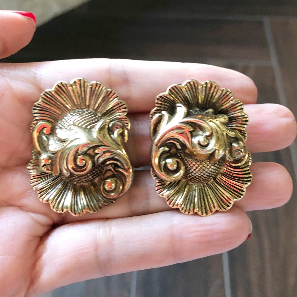 Vintage Gold Tone Flourish Victorian Revival Clip On Earrings, Beautiful!
